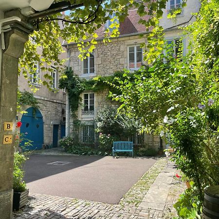 Besancon: Charmant Duplex Au Pied De La Citadelle מראה חיצוני תמונה